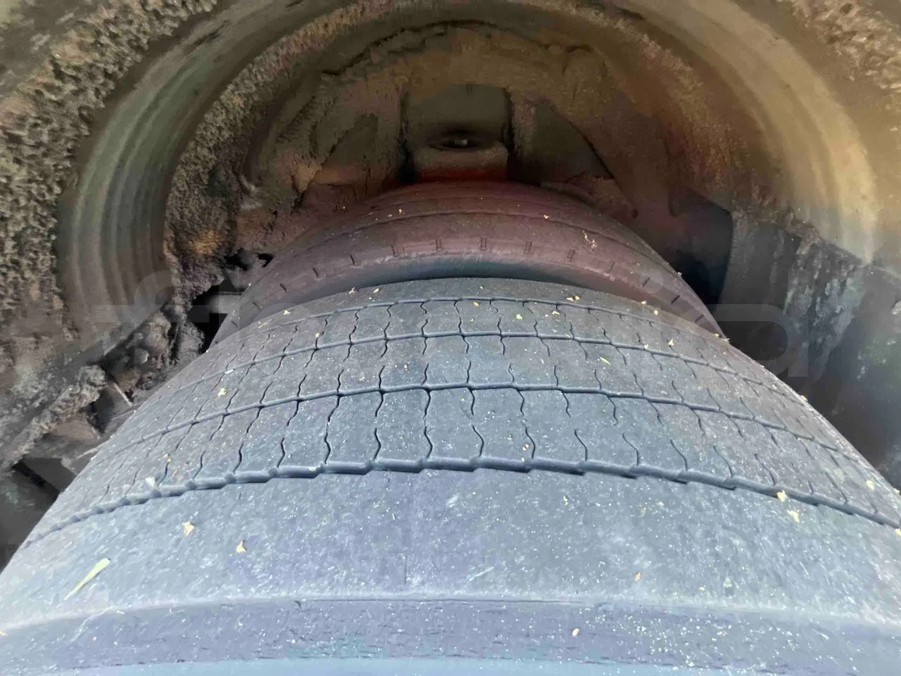 Mercedes-Benz Citaro - Second Axle Shock Absorbers Left Side