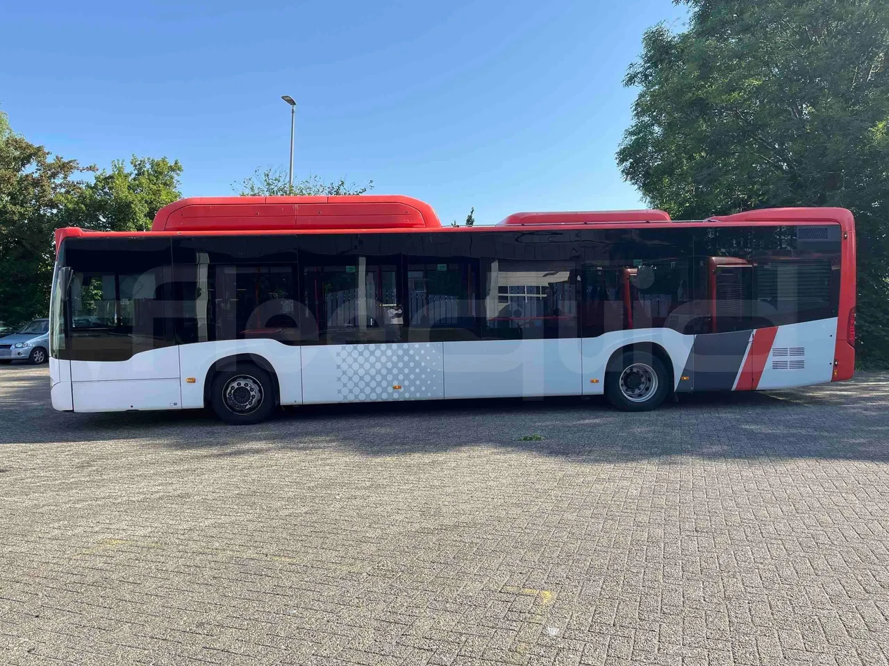 Mercedes-Benz Citaro - Left Side