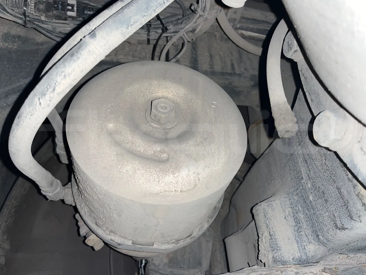 Volvo B12B DH12D420 - EUR4 -309kW -12.975m - axle 2 caliper brakes left