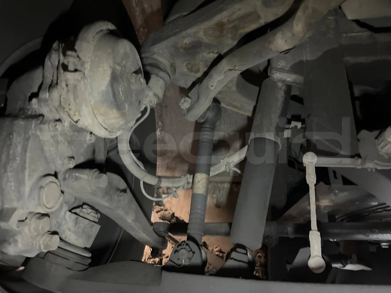 Volvo B12B DH12D420 - EUR4 -309kW -12.975m - front shock absorbers left