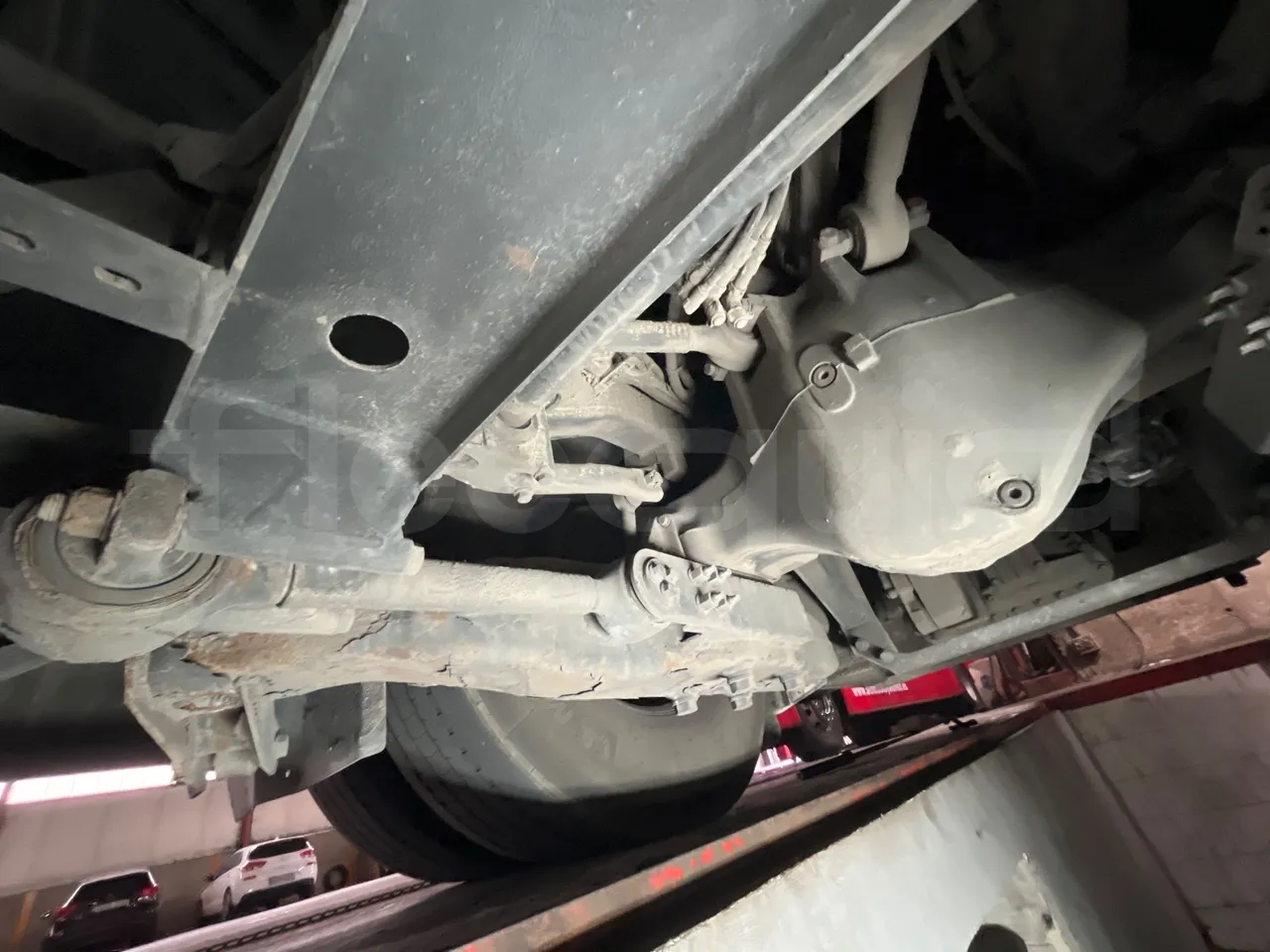 Volvo B12B DH12D420 - EUR4 -309kW -12.975m - axle 3 right side