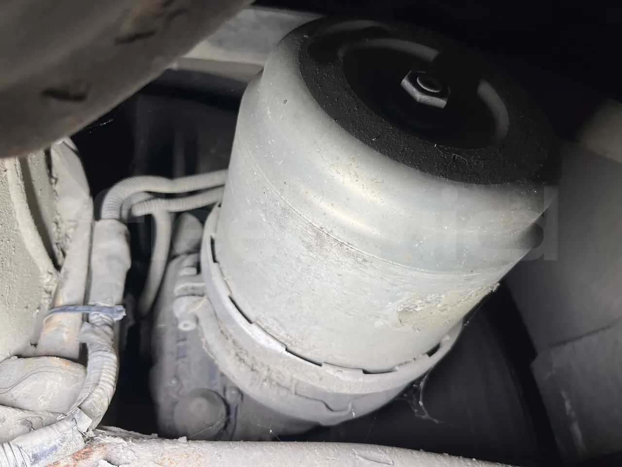 Mercedes-Benz Integro E5 4 - Euro5 - 220kW - 12.140mt - axle 2 caliper brakes right