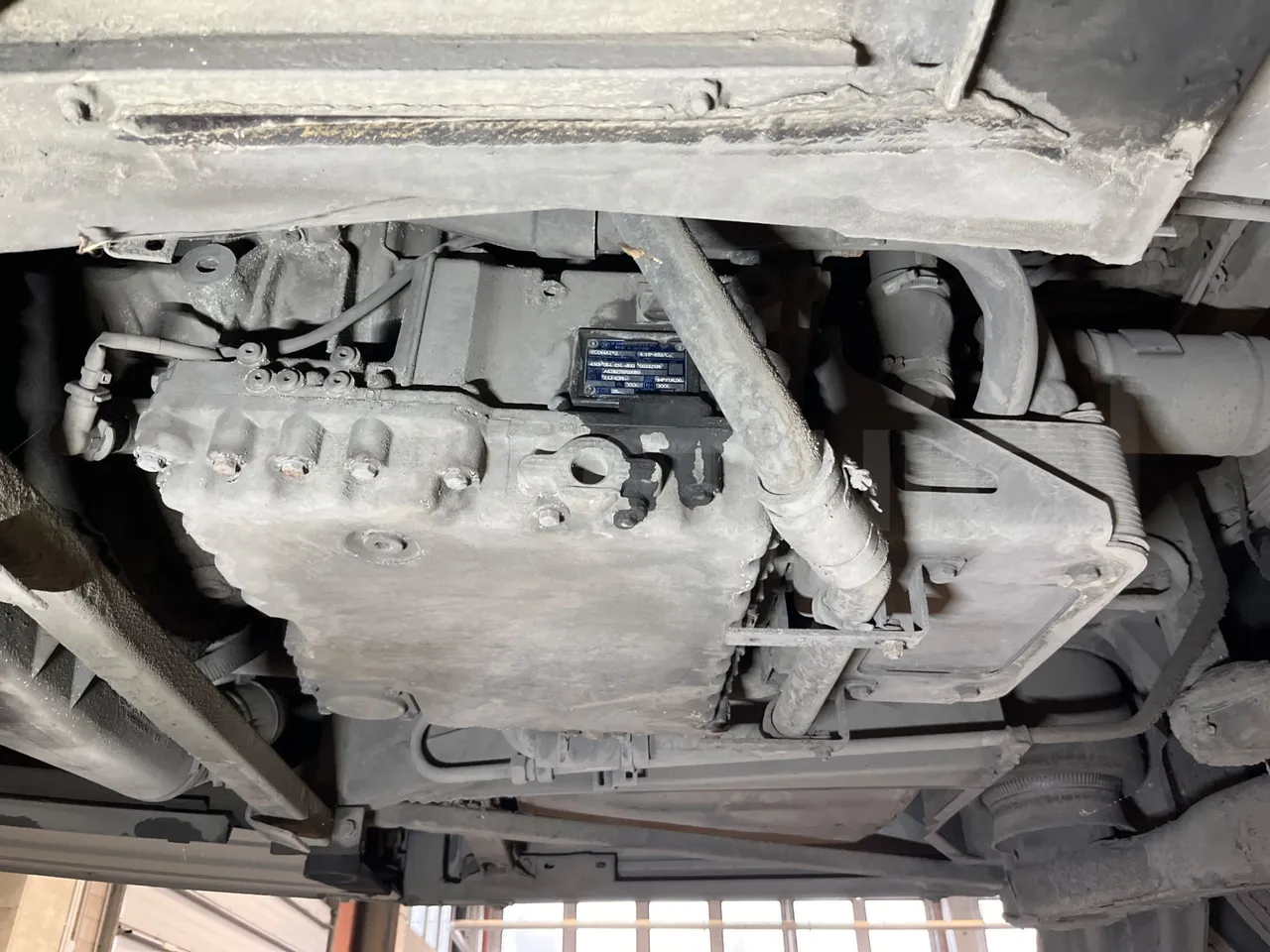 Mercedes-Benz Integro E5 4 - Euro5 - 220kW - 12.140mt - gearbox photo