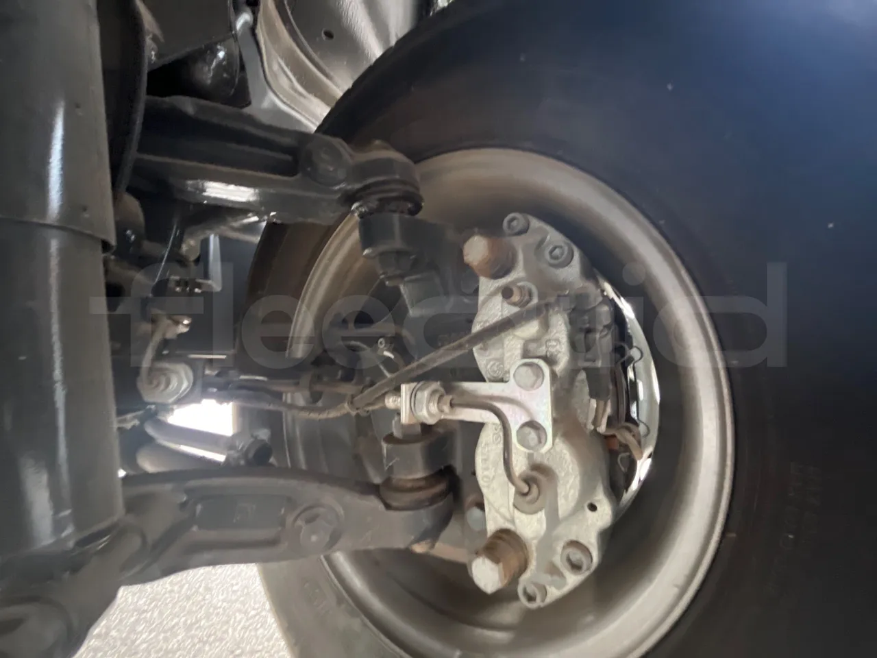 Iveco Indcar WingWGIVMY11 - EUR6 - 152kW - 7.995m - front brake calipers right