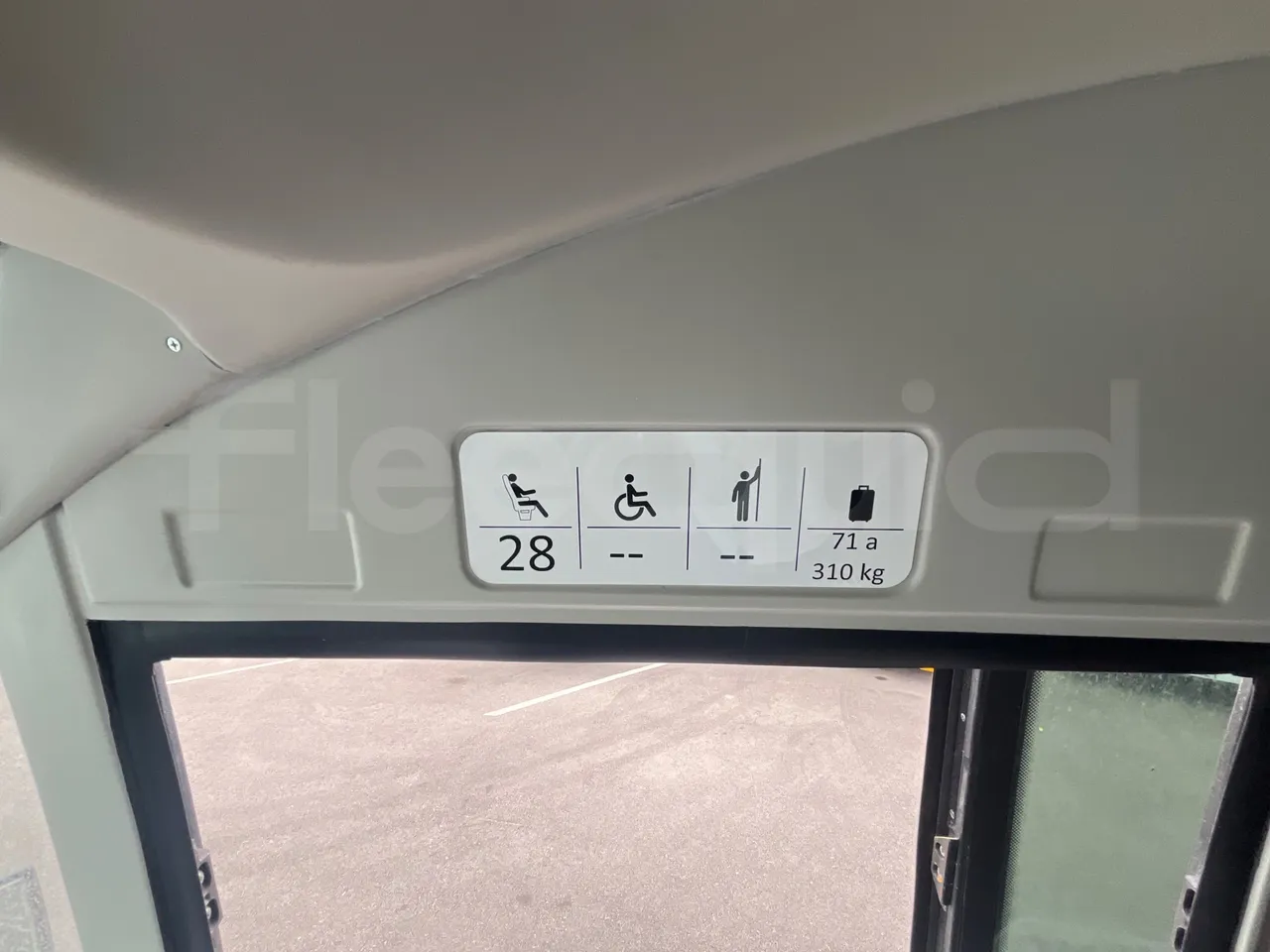 Iveco Indcar WingWGIVMY11 - EUR6 - 152kW - 7.995m - seat plate photo