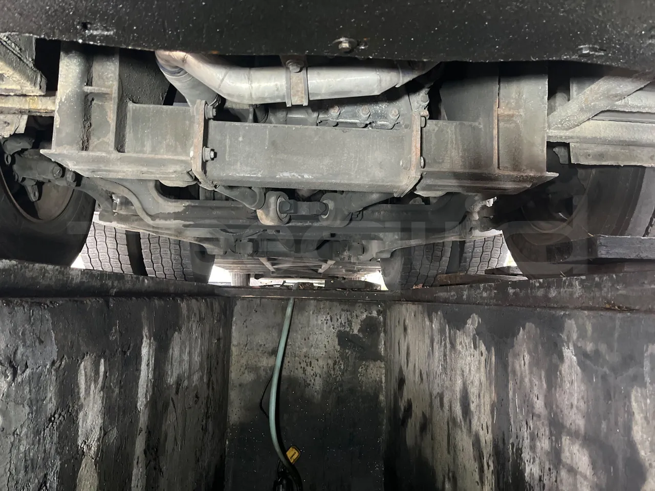 King Long XMQ6130Y 3AL 1AA1A XMQ6130Y 3AL 1AA1A - Euro5 - 287kW - 12.990mt - central axle (18m)