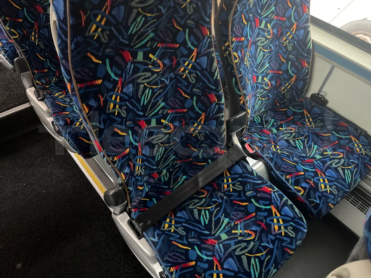 King Long XMQ6130Y 3AL 1AA1A XMQ6130Y 3AL 1AA1A - Euro5 - 287kW - 12.990mt - central seat safety belt