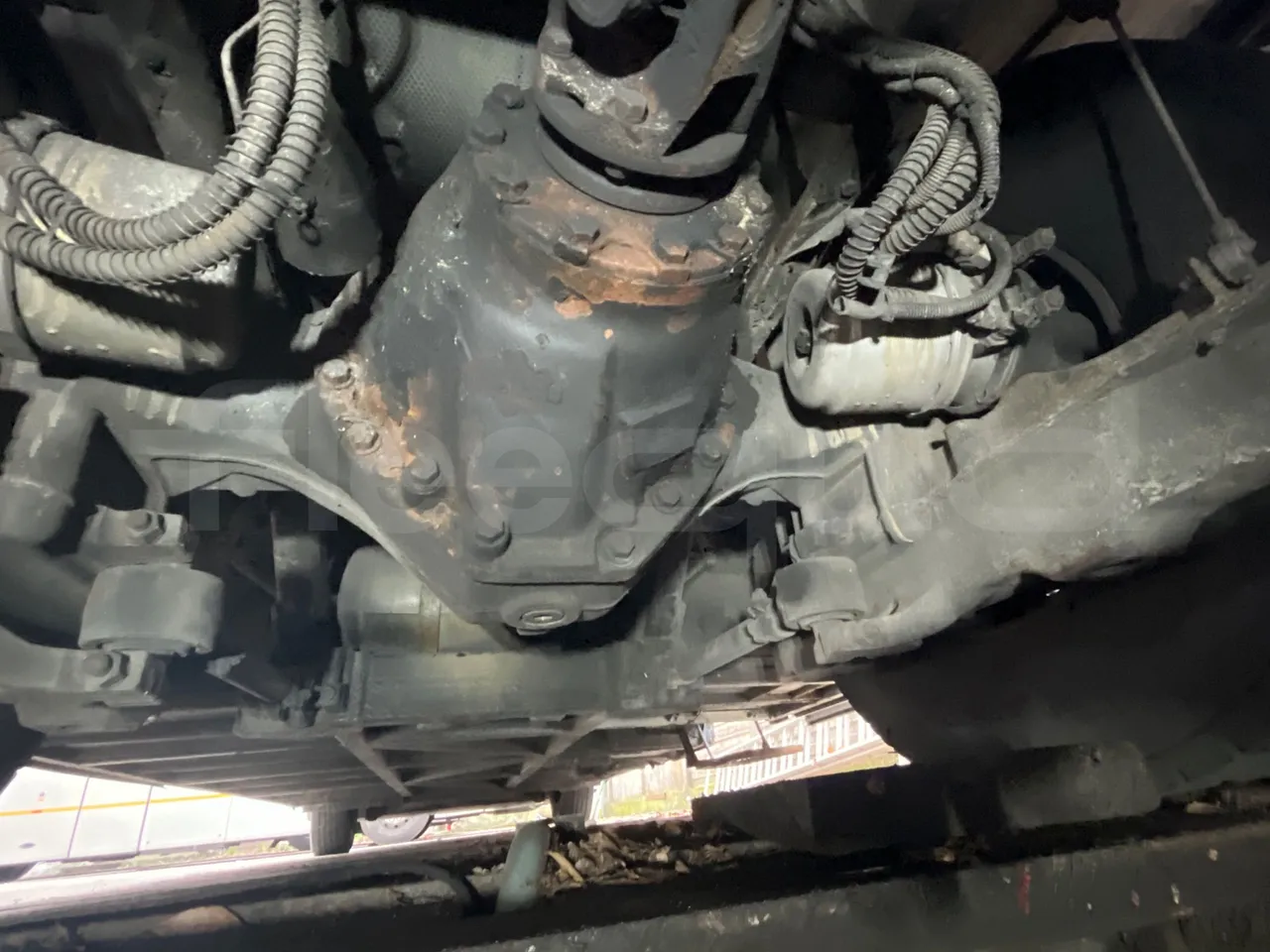 King Long XMQ6130Y 3AL 1AA1A XMQ6130Y 3AL 1AA1A - Euro5 - 287kW - 12.990mt - differential photo