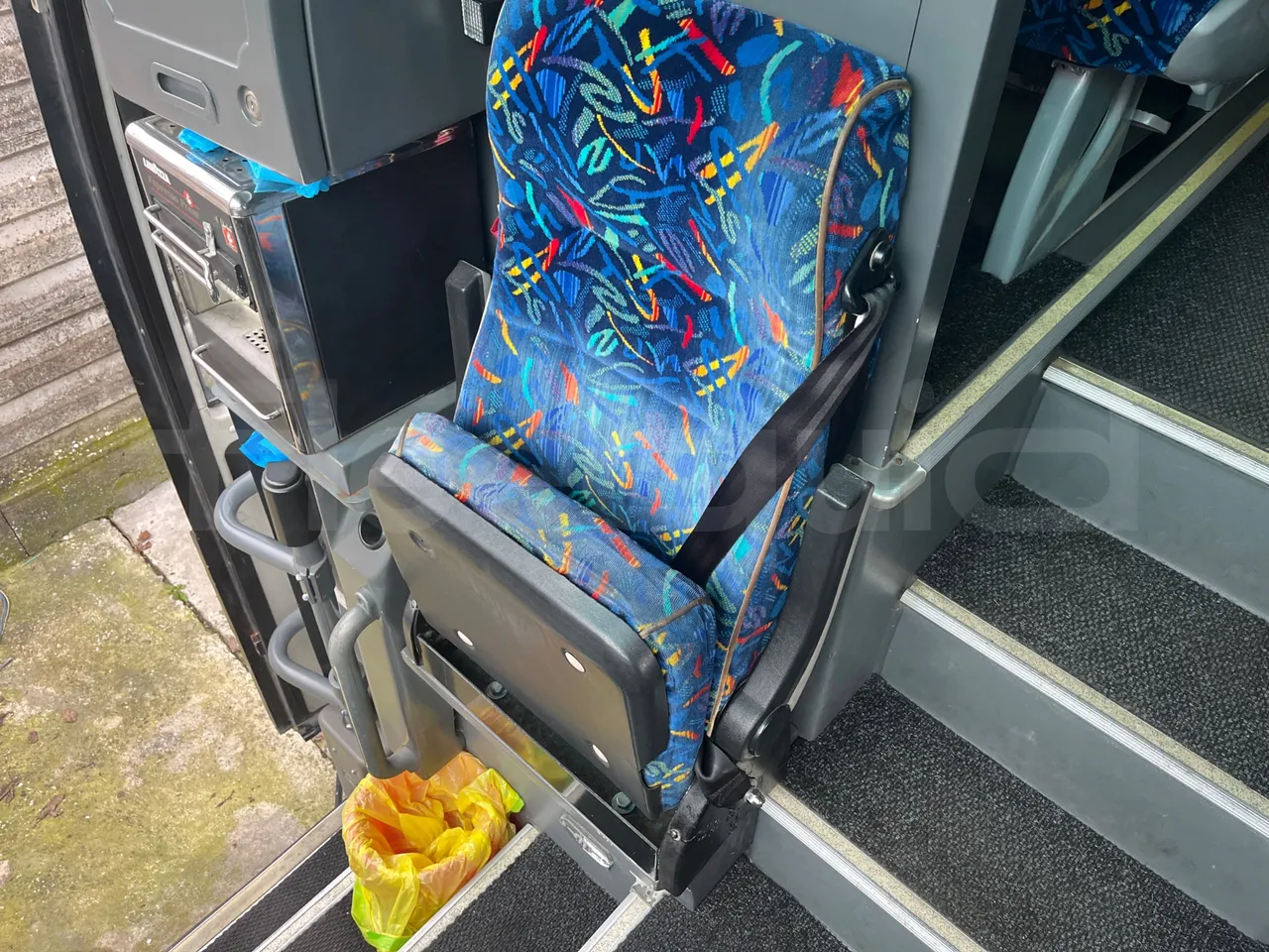 King Long XMQ6130Y 3AL 1AA1A XMQ6130Y 3AL 1AA1A - Euro5 - 287kW - 12.990mt - hostess seat photo