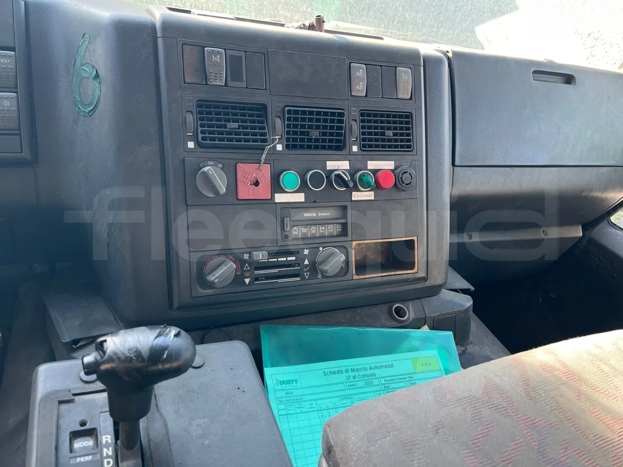 Iveco Magirus 260E27 75 - Euro2 - 200kW - 9.160mt - onboard devices 2