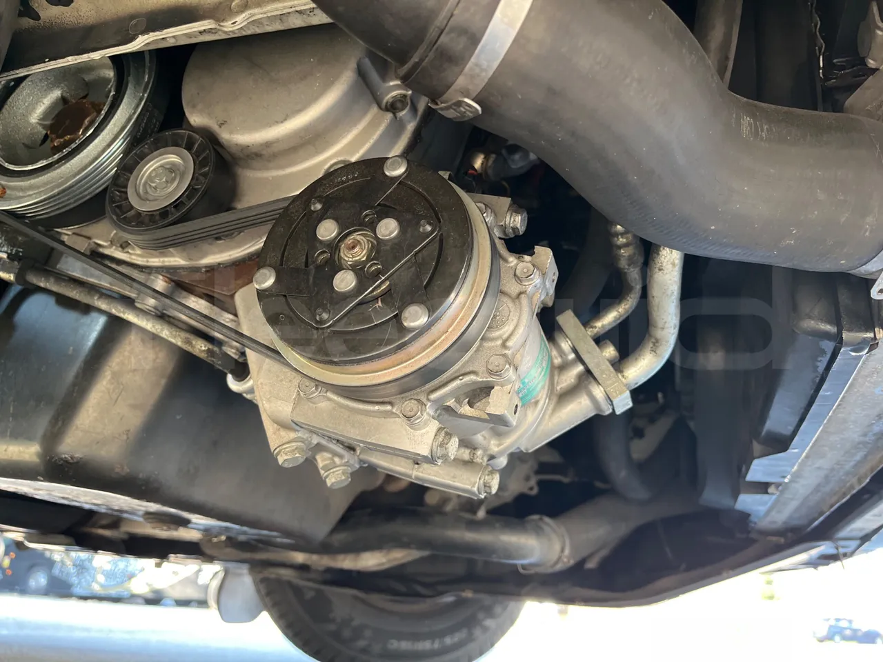 Citroën Jumper Y - EUR5 - 115kW - 6.363m - air conditioning compressor