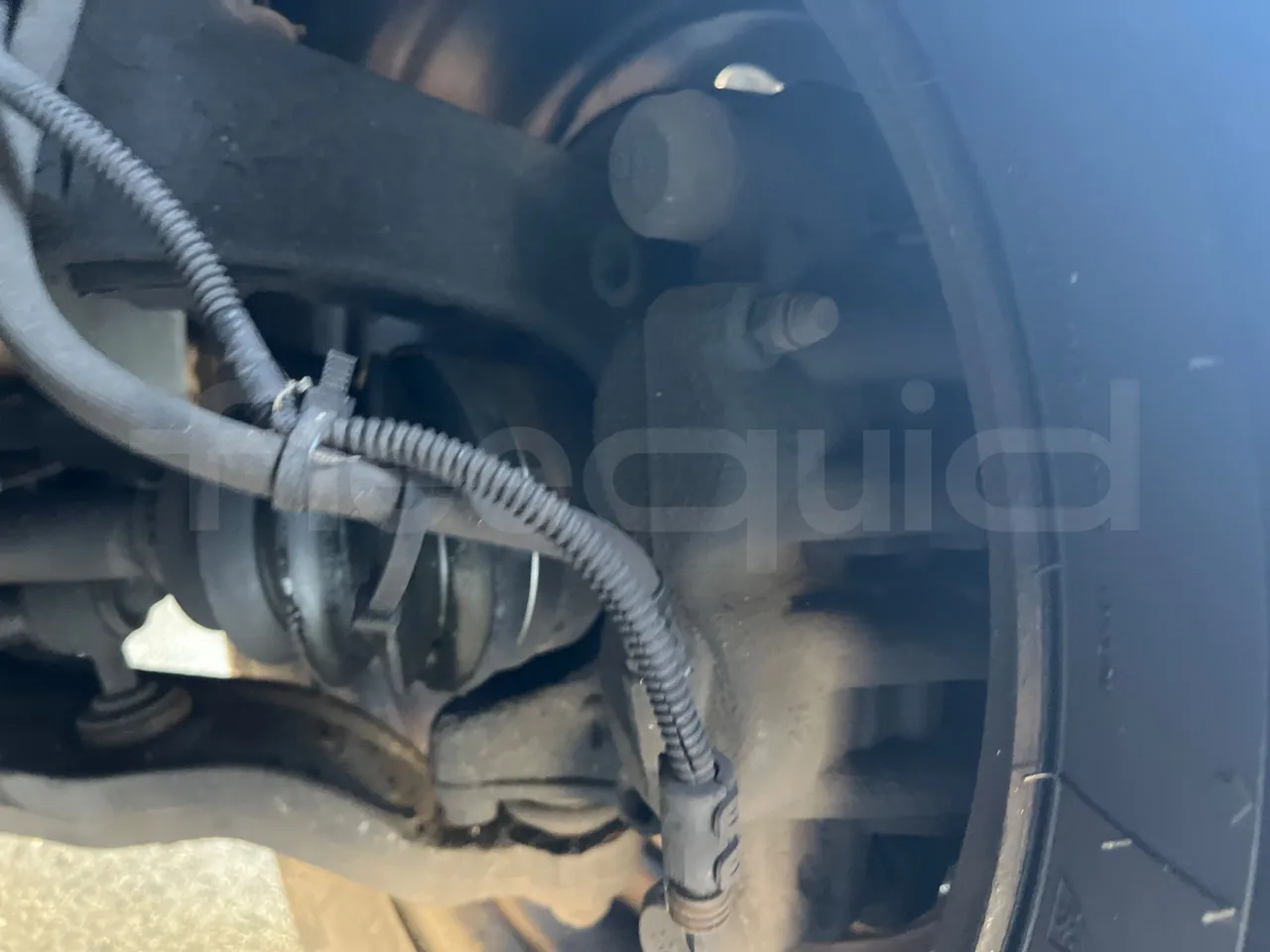 Citroën Jumper Y - EUR5 - 115kW - 6.363m - front brake calipers left