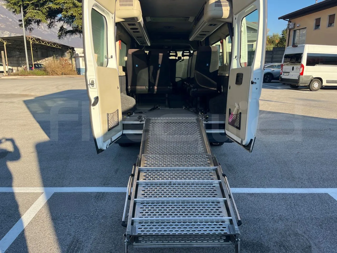 Citroën Jumper Y - EUR5 - 115kW - 6.363m - platform open photo