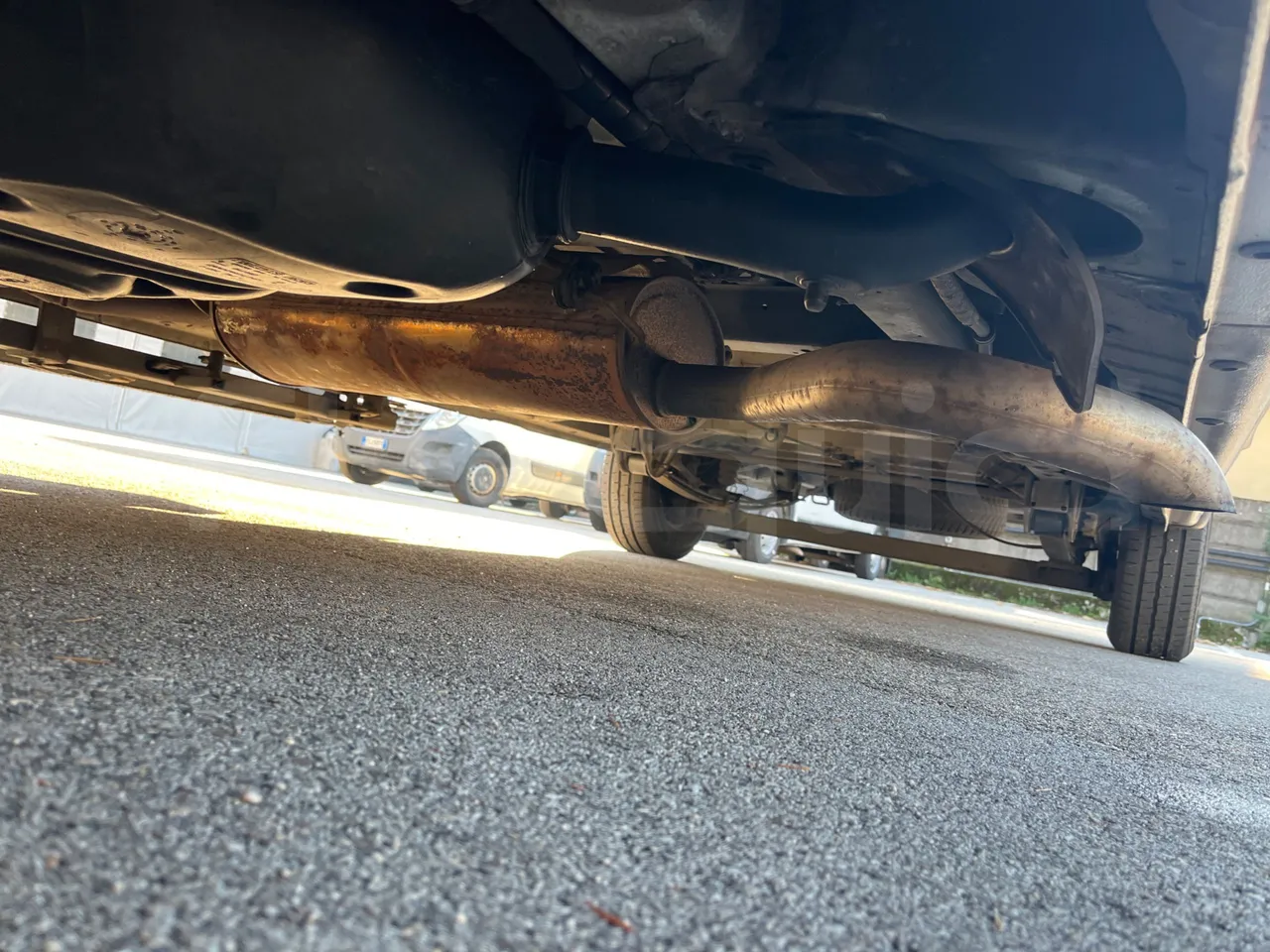 Citroën Jumper Y - EUR5 - 115kW - 6.363m - central undercarriage photo