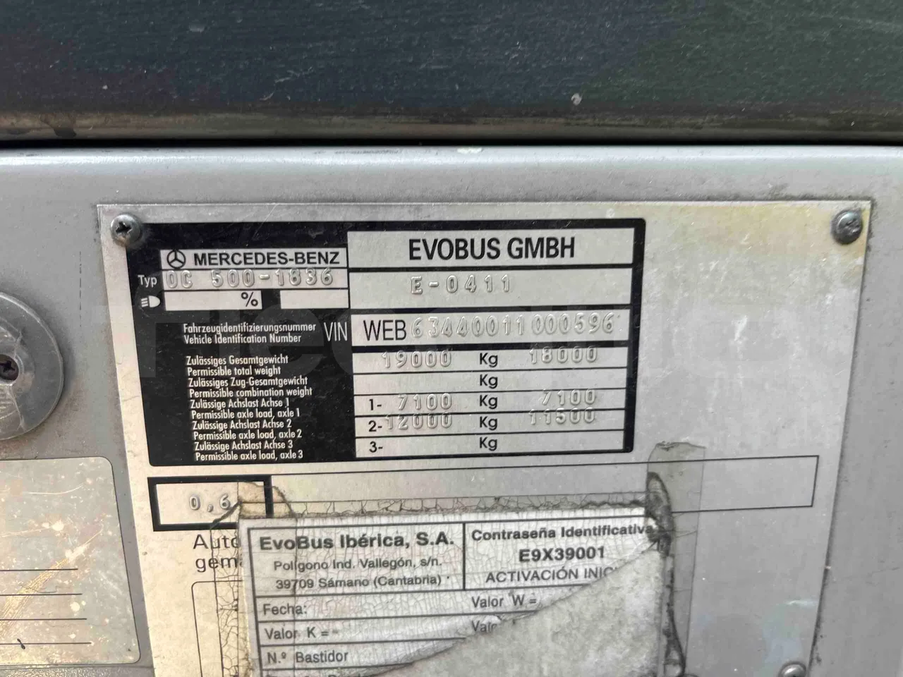 Mercedes-Benz Sunsundegui - vehicle plate photo