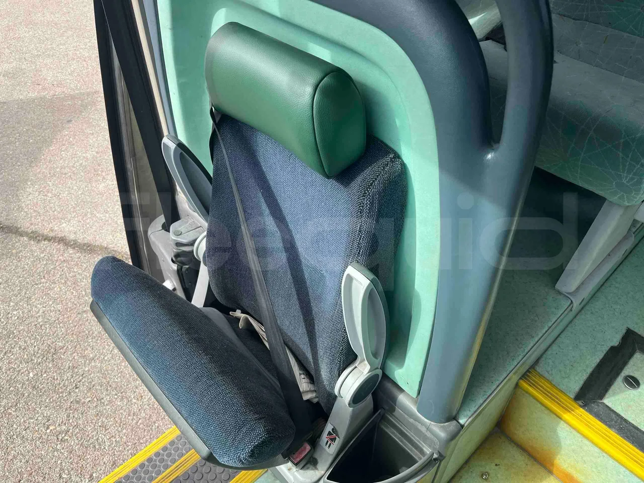 Mercedes-Benz Sunsundegui - hostess seat photo