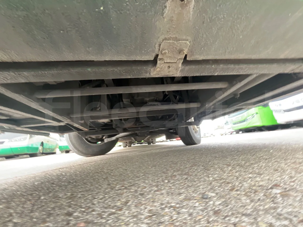 Mercedes-Benz Sunsundegui - front undercarriage from front
