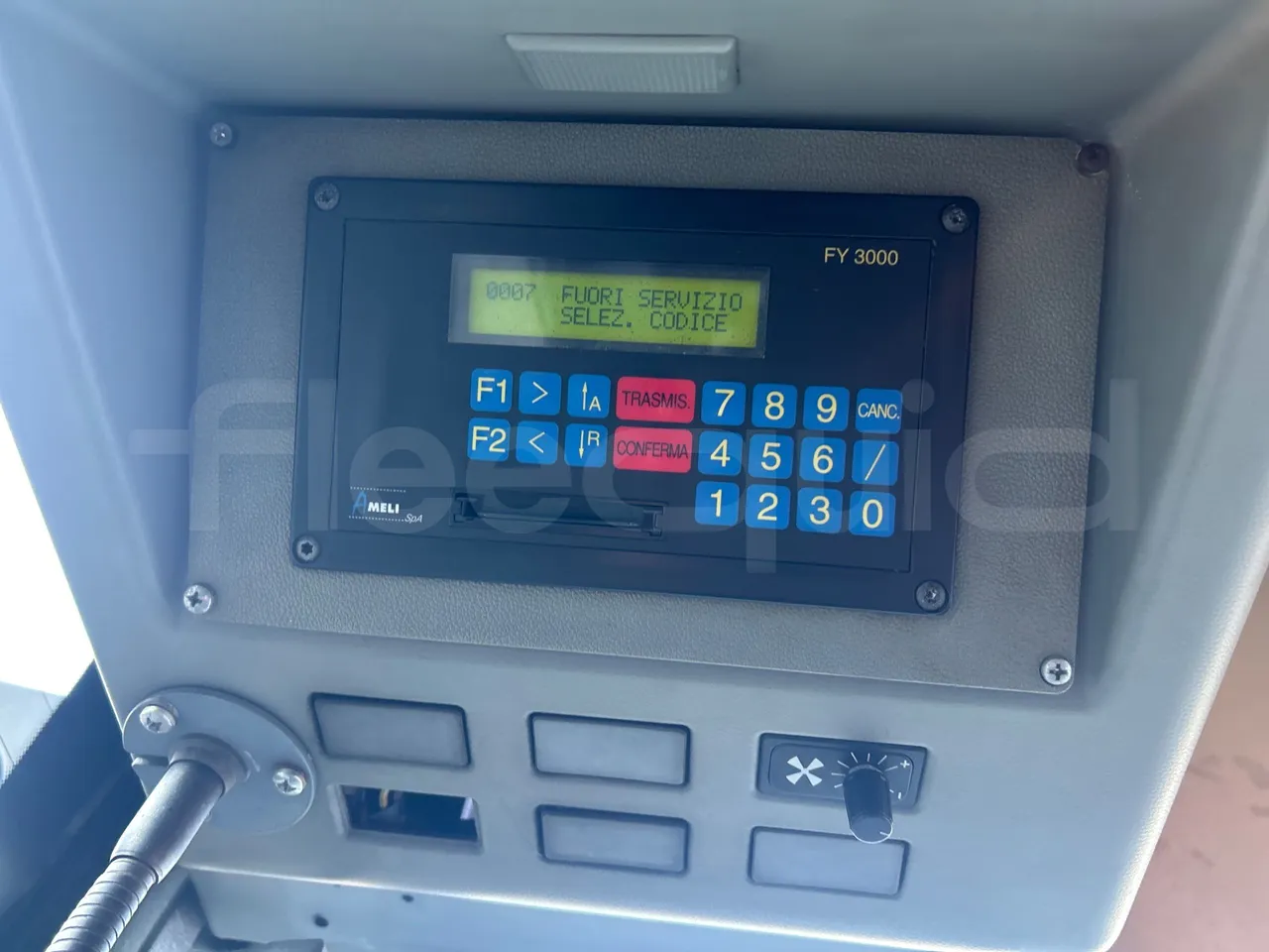 Mercedes-Benz O 530 G- 3P - Euro5 - 260kW - 17.940mt - command unit indicators