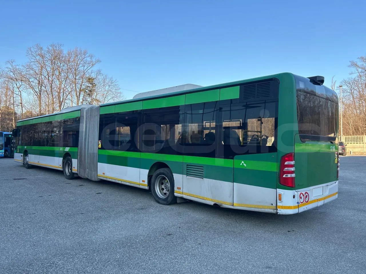 Mercedes-Benz O 530 G- 3P - Euro5 - 260kW - 17.940mt - 3/4 left rear side