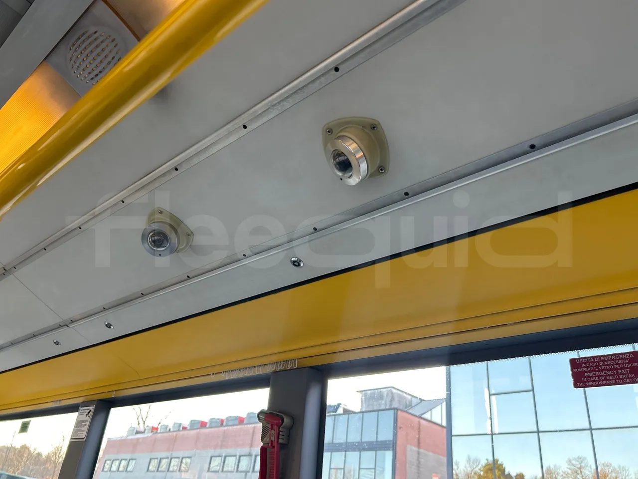 Mercedes-Benz O 530 G- 3P - Euro5 - 260kW - 17.940mt - camera accessories photo