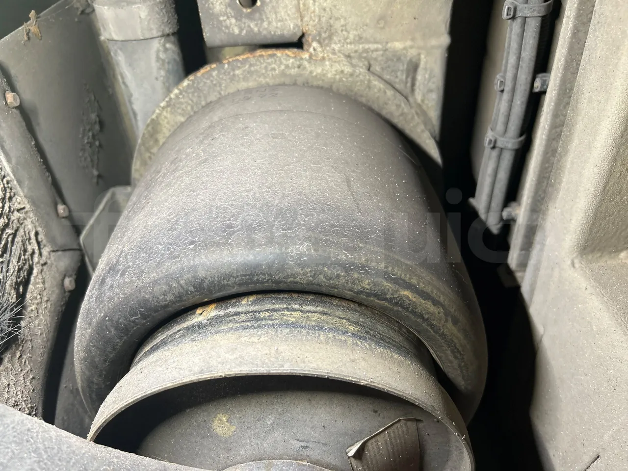 Mercedes-Benz O 530 G- 3P - Euro5 - 260kW - 17.940mt - axel 2 air springs 2 right