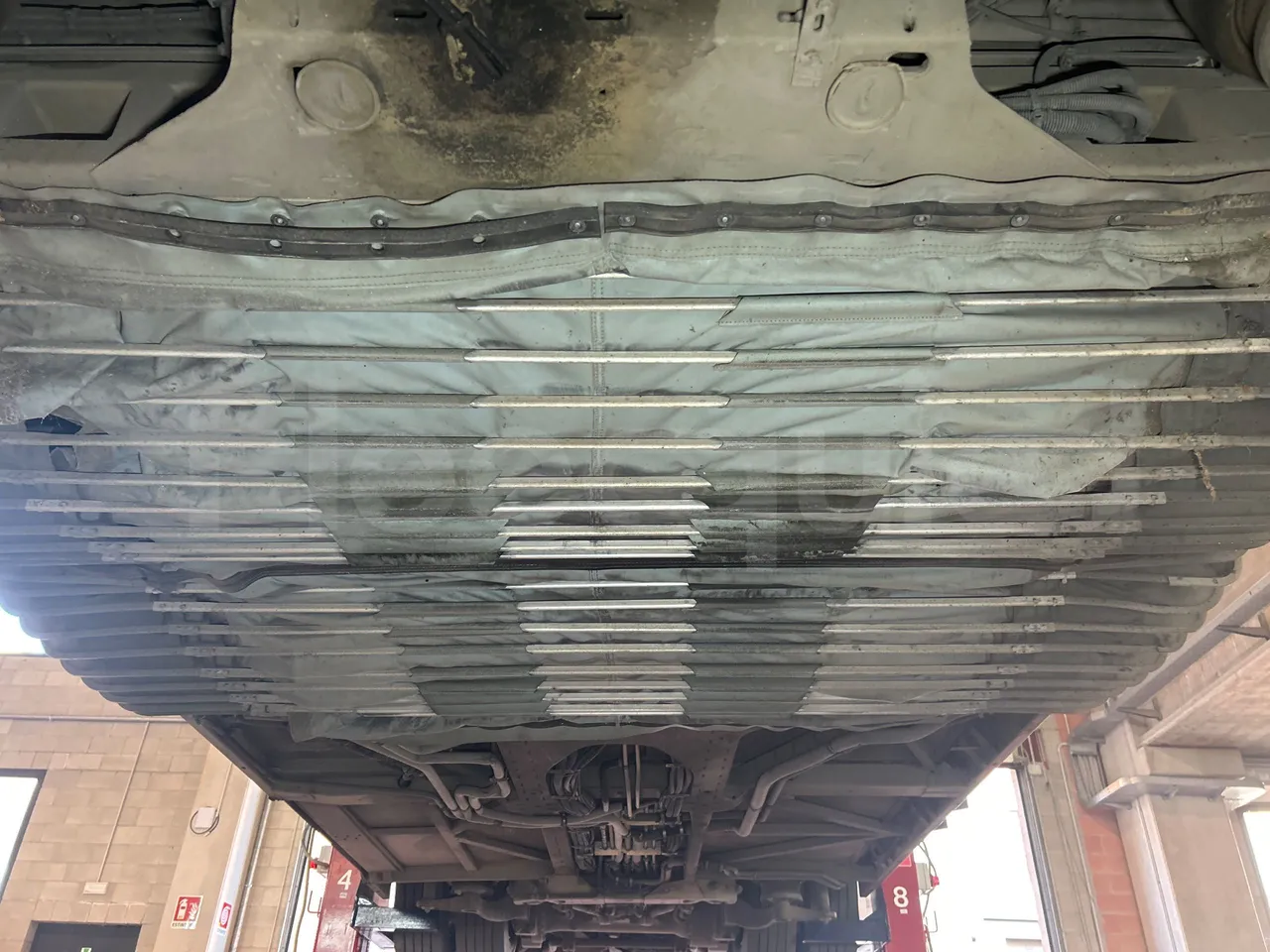 Mercedes-Benz O 530 G- 3P - Euro5 - 260kW - 17.940mt - bellows turntable (18m)