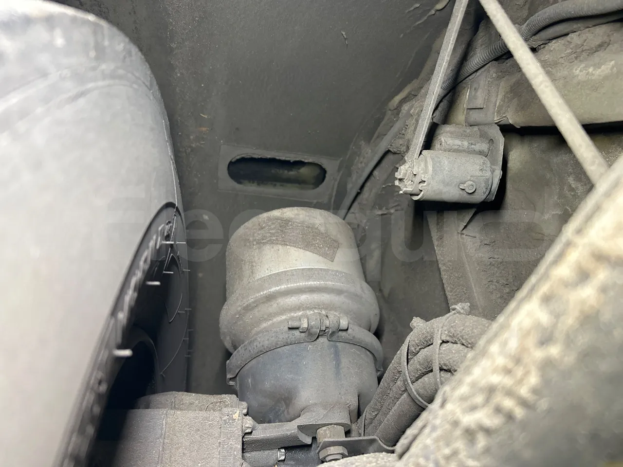 Mercedes-Benz O 530 G- 3P - Euro5 - 260kW - 17.940mt - axle 2 caliper brakes right