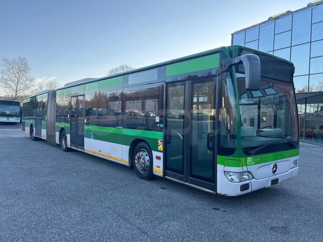 Mercedes-Benz O 530 G- 3P - Euro5 - 260kW - 17.940mt - Base cover photo