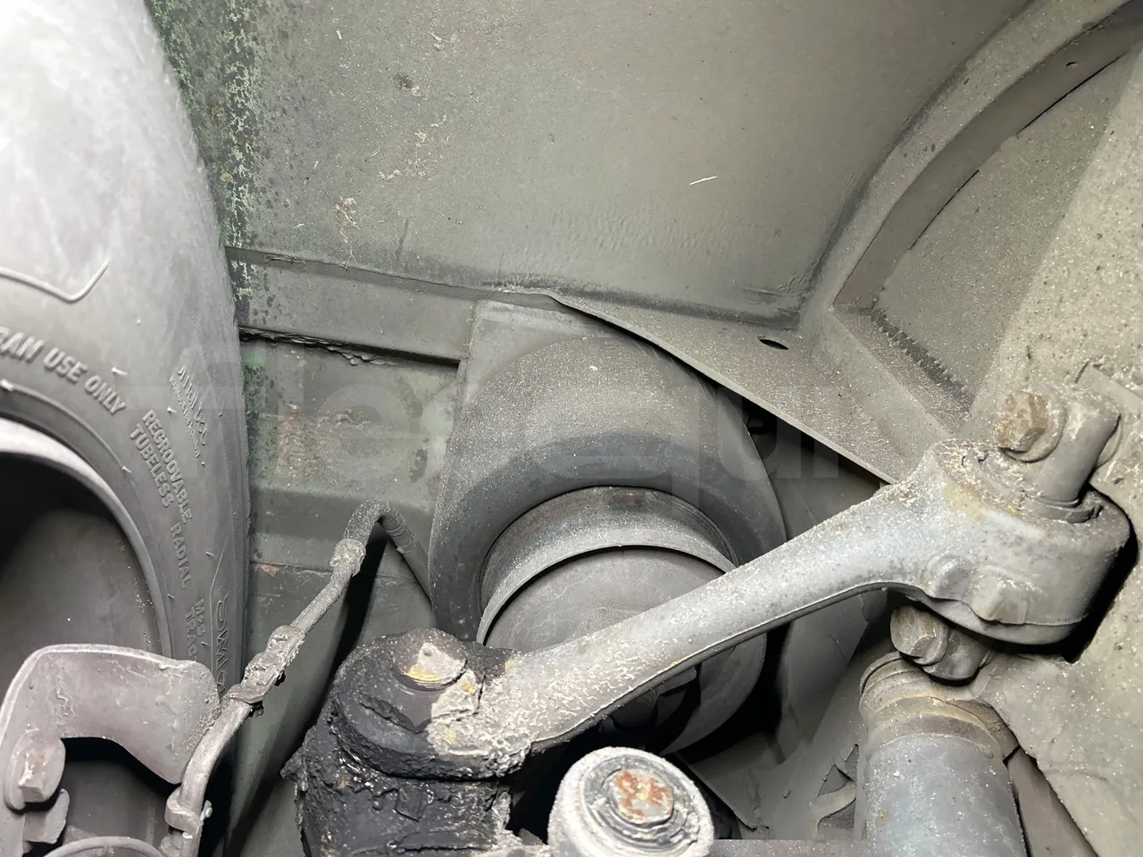 Mercedes-Benz O 530 G- 3P - Euro5 - 260kW - 17.940mt - front air springs left