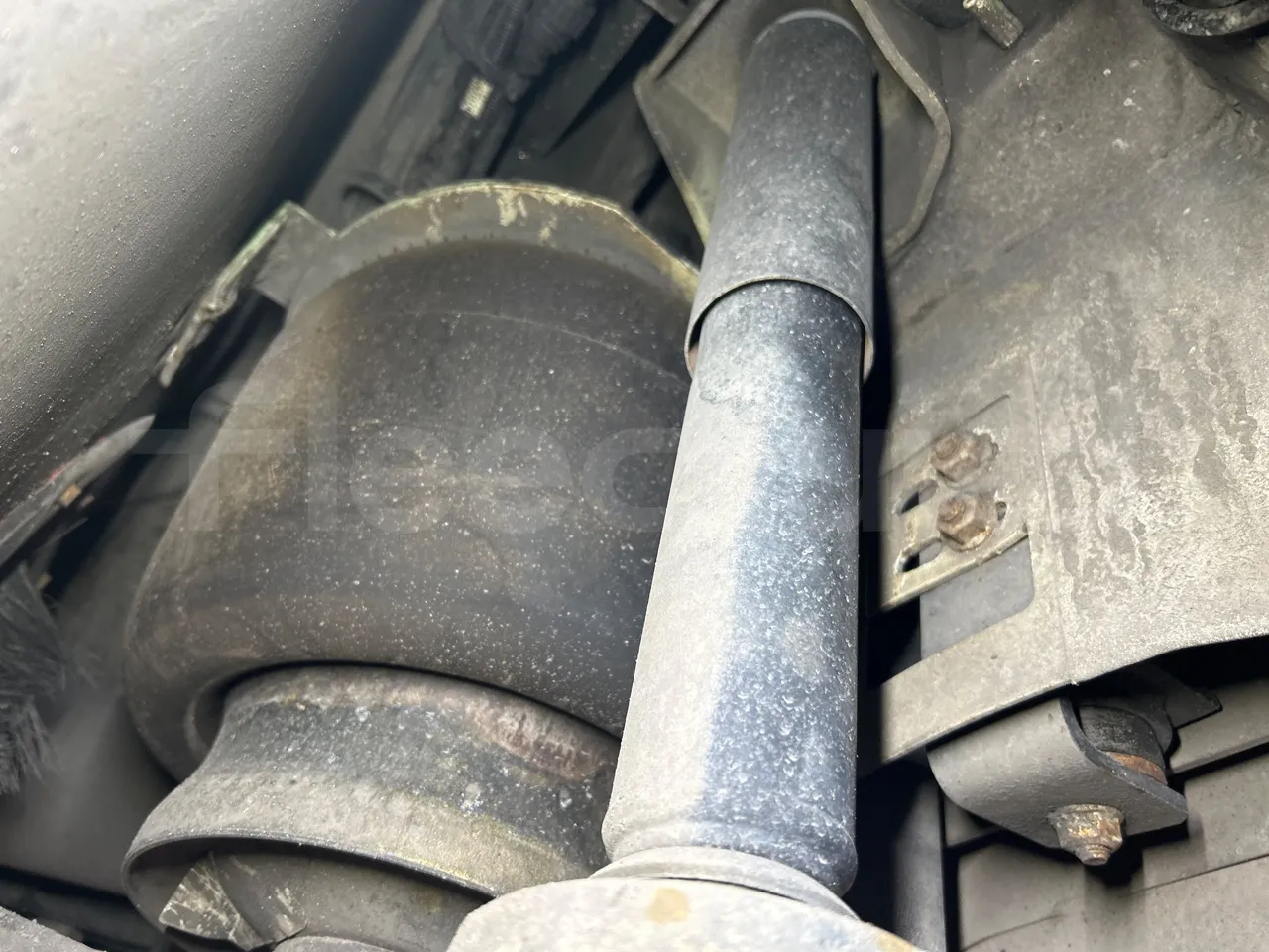 Mercedes-Benz O 530 G- 3P - Euro5 - 260kW - 17.940mt - axle 3 air springs 1 left