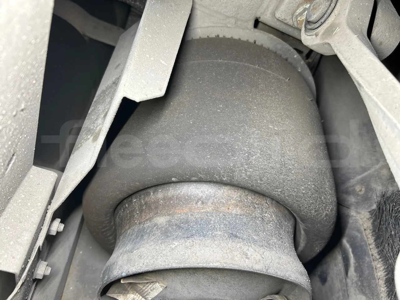 Mercedes-Benz O 530 G- 3P - Euro5 - 260kW - 17.940mt - axle 3 air springs 2 left