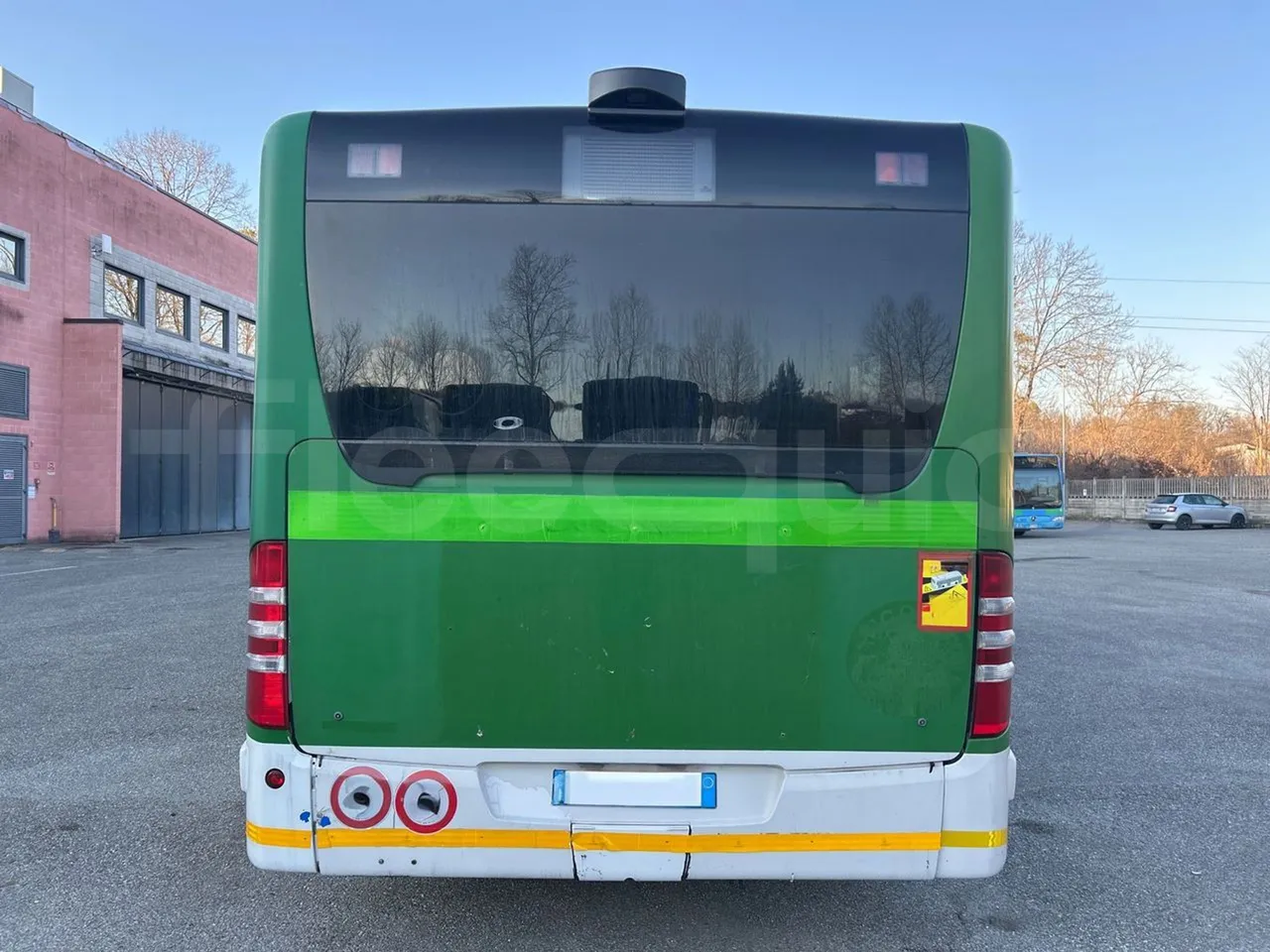 Mercedes-Benz O 530 G- 3P - Euro5 - 260kW - 17.940mt - rear hatch closed