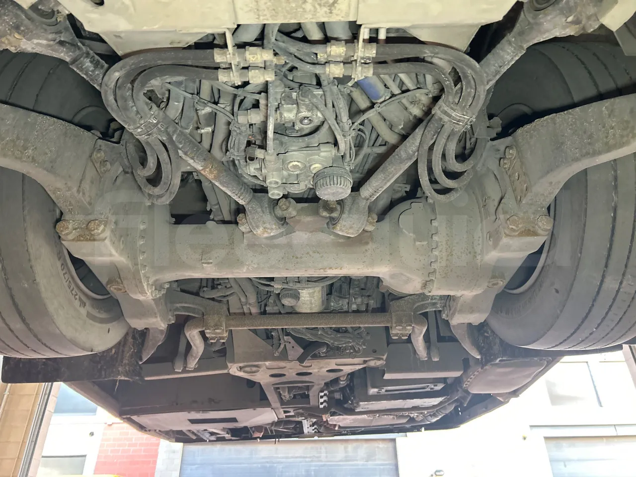 Mercedes-Benz O 530 G- 3P - Euro5 - 260kW - 17.940mt - axle 3 central