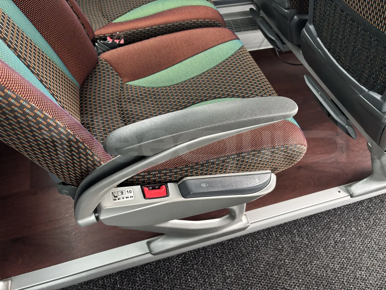 Setra S517 - Armrest