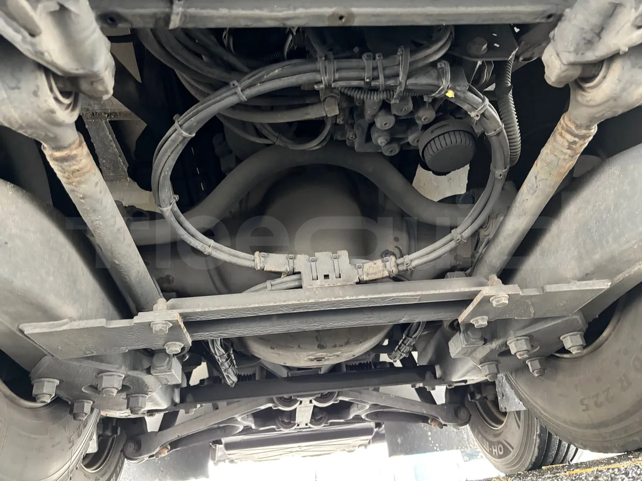Setra S517 - Second Axle Central