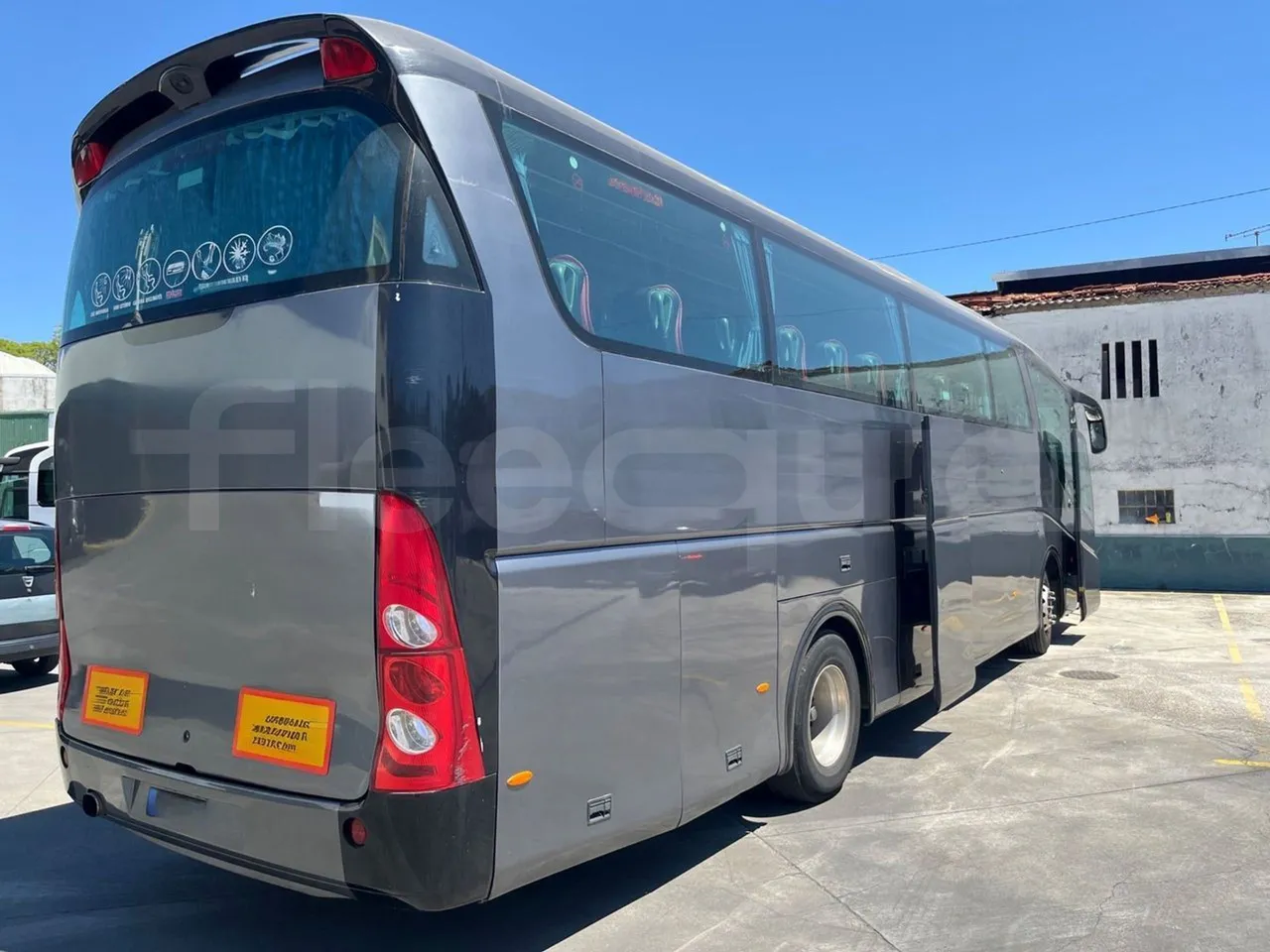 Irizar Scania - 3/4 right rear doors open