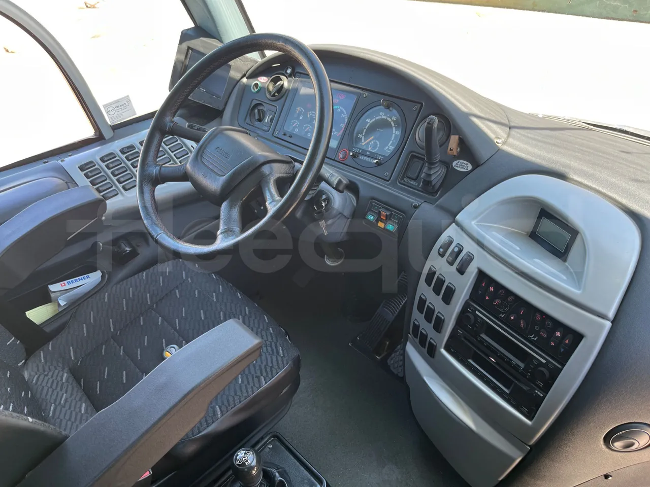 Irizar Scania - buttons panels on