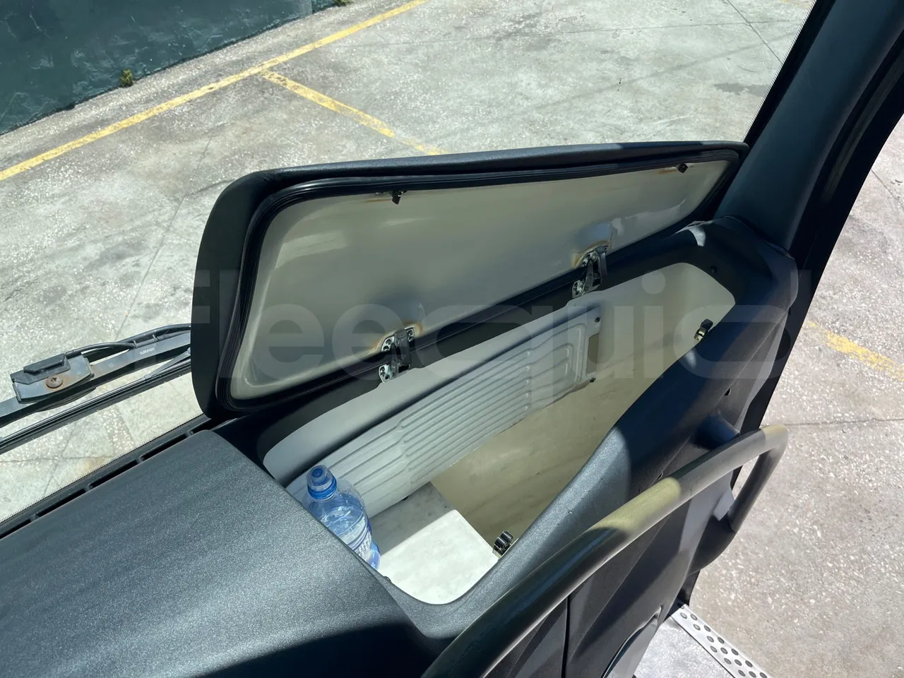 Irizar Scania - coffee machine accessories