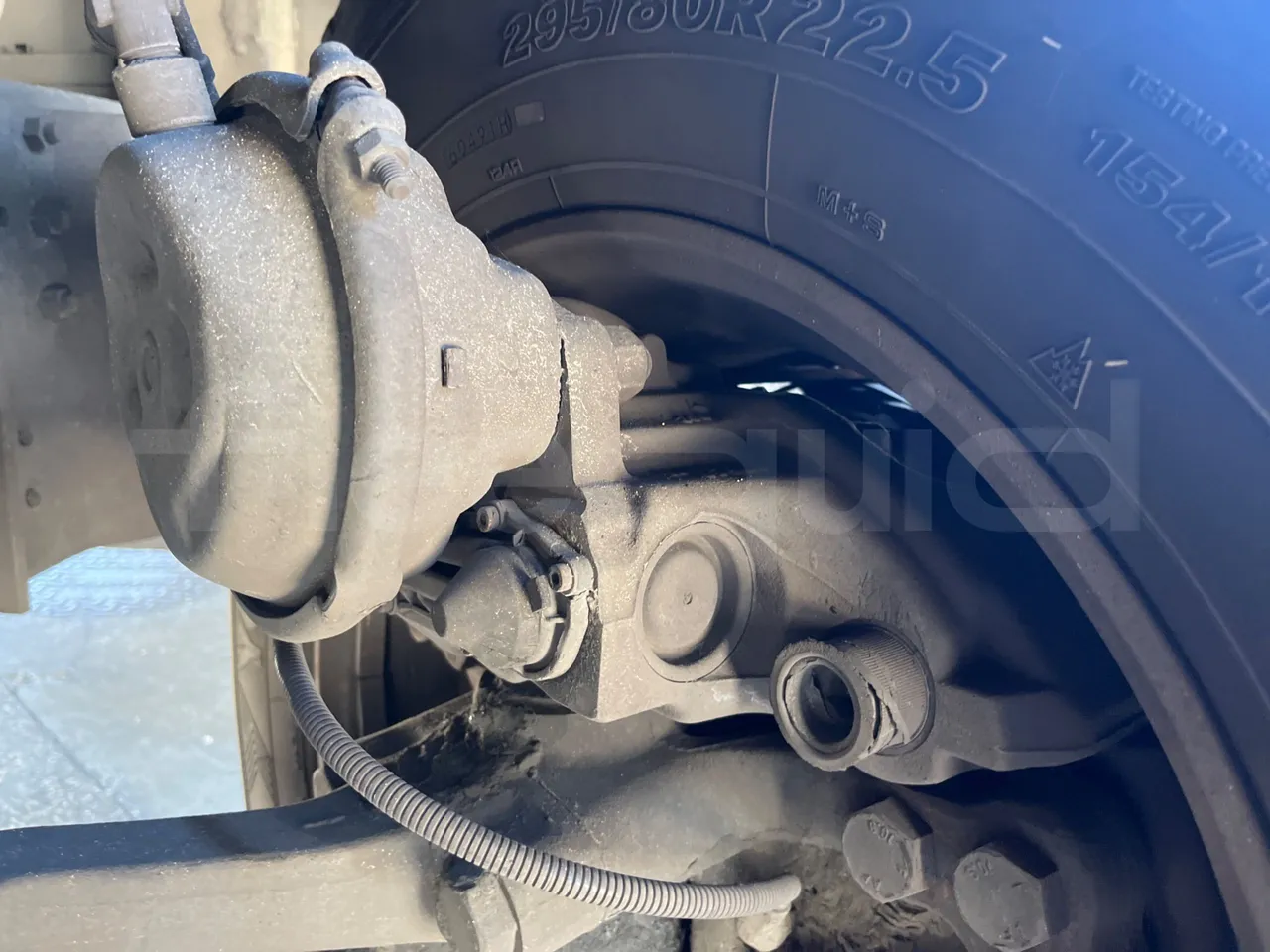 Irizar Scania - front brake calipers left