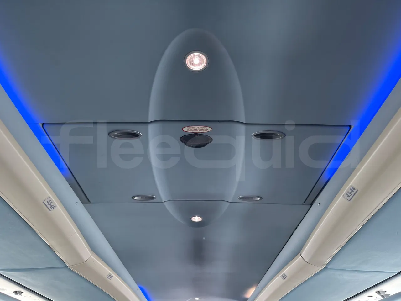 Irizar Scania - roof hatch 2