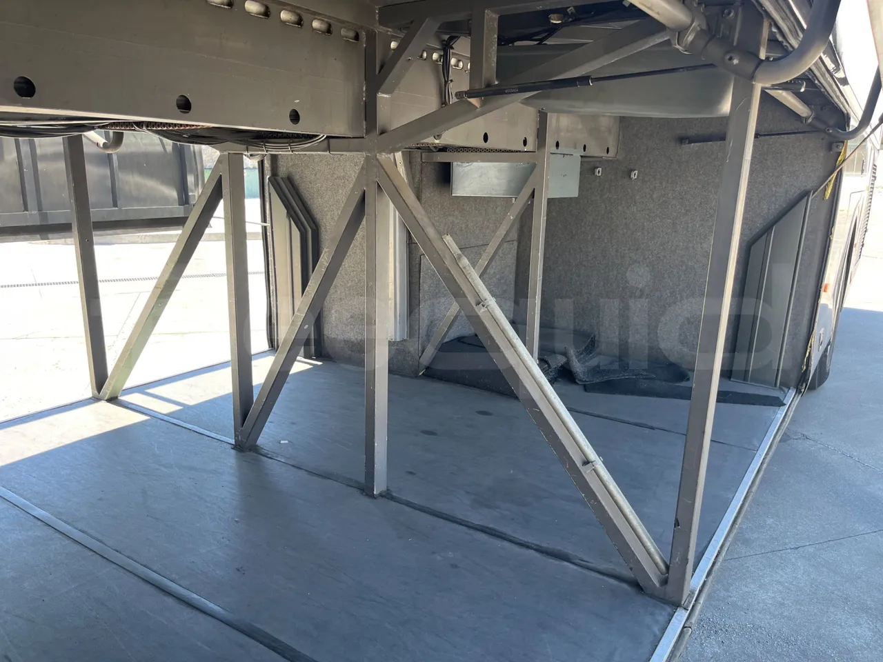 Irizar Scania - internal frame rust check