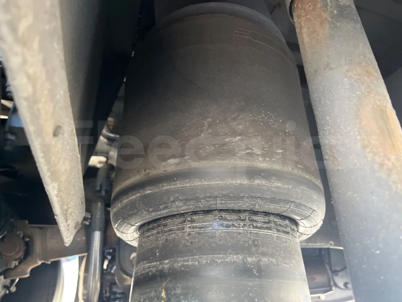 Irizar Scania - axle 3 air springs 1 right