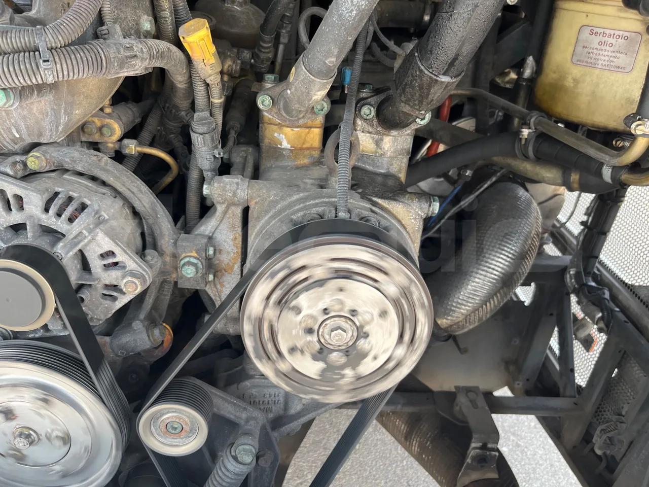 Man Lion's Coach L - EUR6 - 368kW - 13.8m - air conditioning compressor