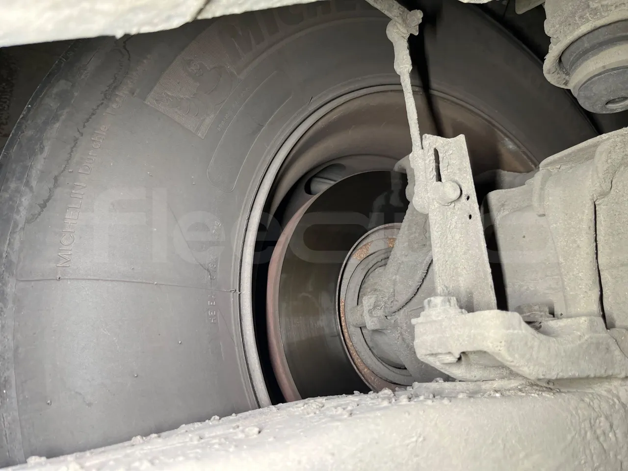 Mercedes-Benz Integro E5 4 - EUR5 - 220kW - 12.14m - axle 2 discs right
