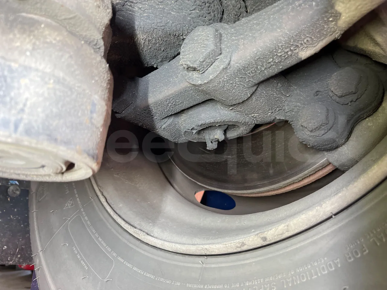 Mercedes-Benz Integro E5 4 - EUR5 - 220kW - 12.14m - front discs left