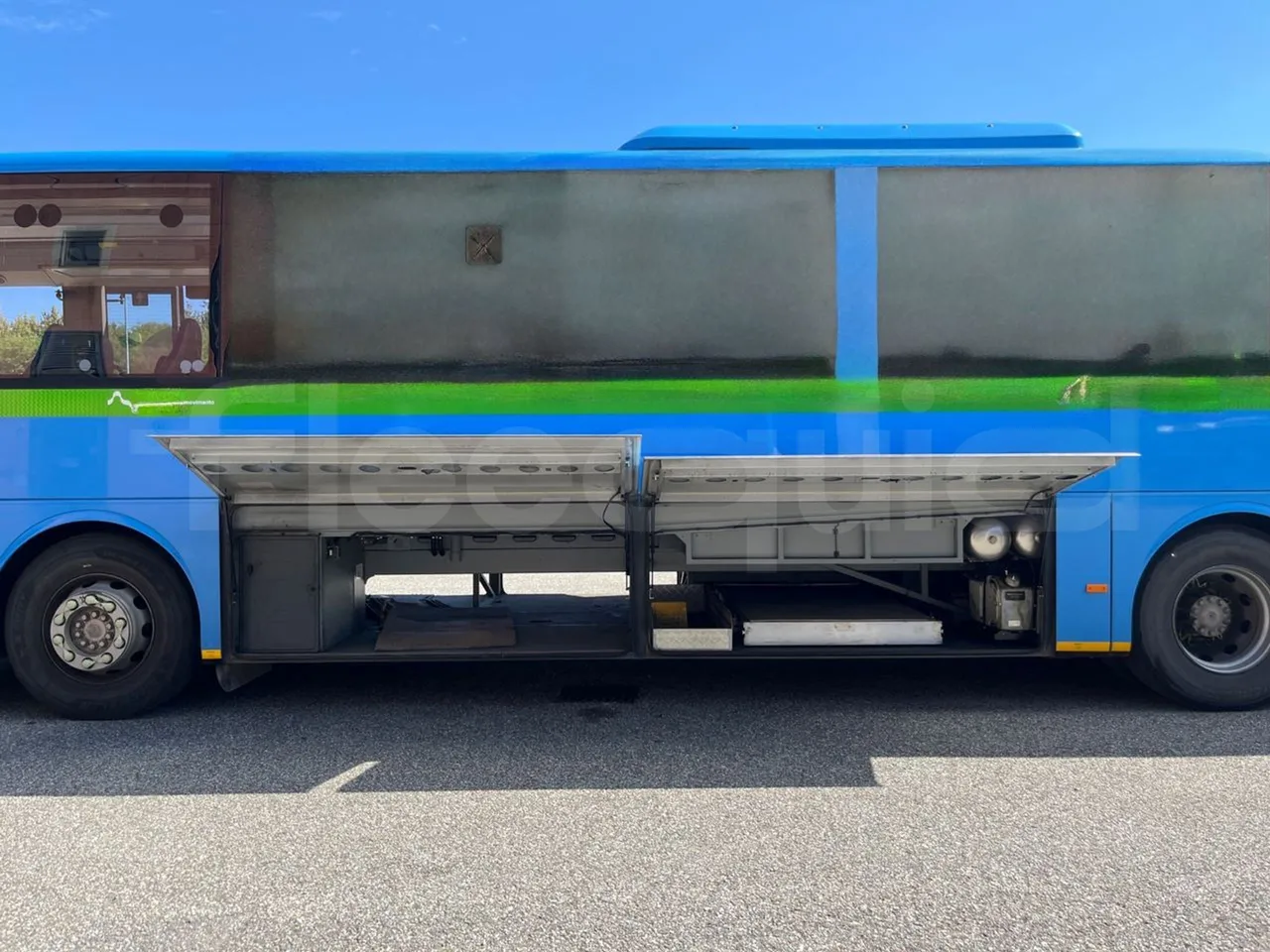 Mercedes-Benz Integro E5 4 - EUR5 - 220kW - 12.14m - luggage rack photo