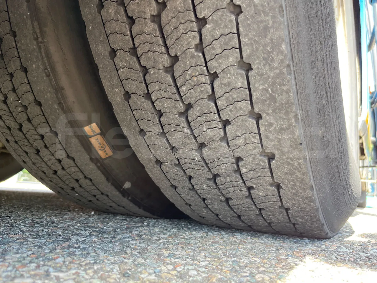 Mercedes-Benz Integro E5 4 - EUR5 - 220kW - 12.14m - tread condition second axle tires right