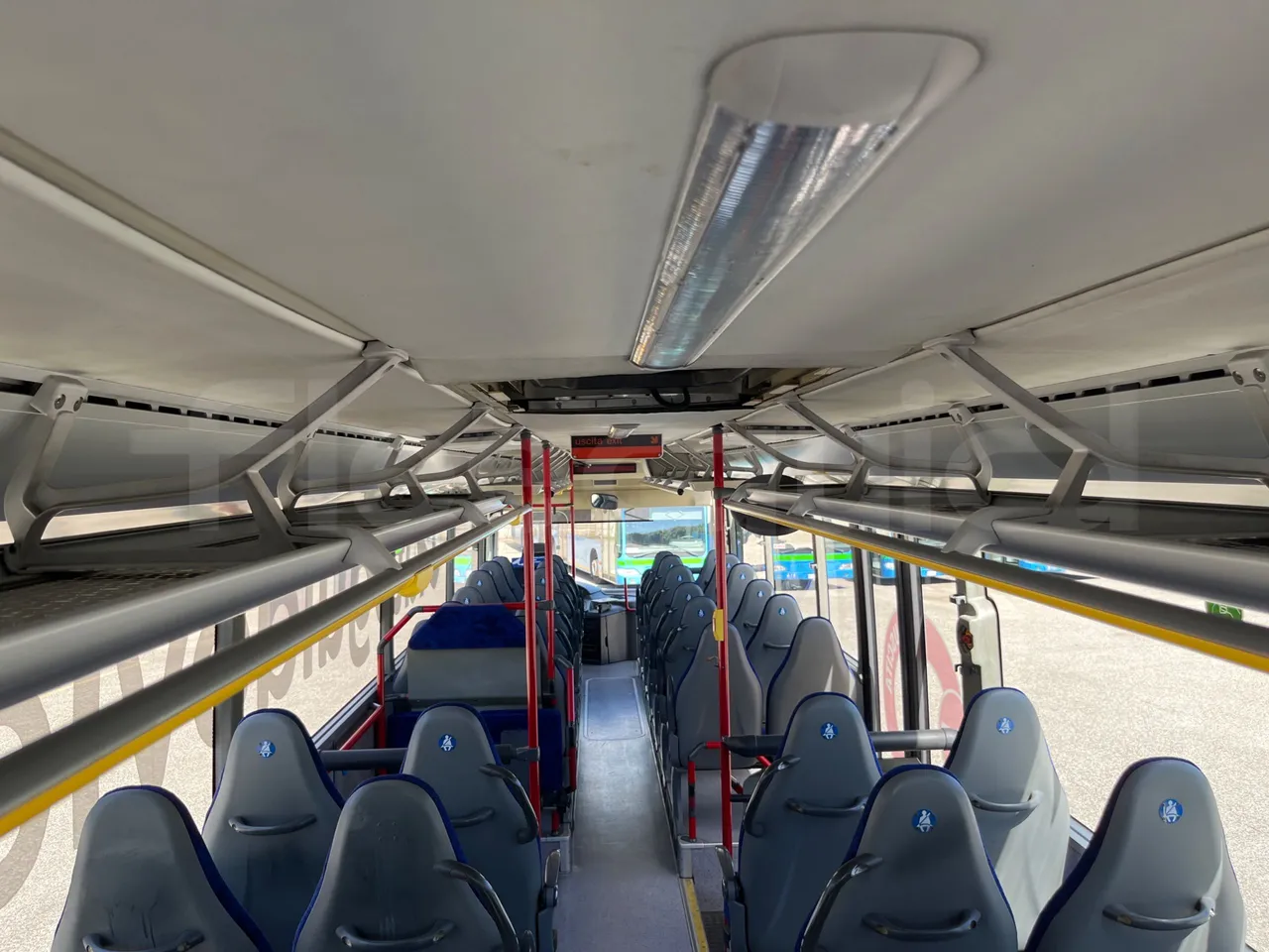 Mercedes-Benz Integro E5 4 - EUR5 - 220kW - 12.14m - overhead compartments photo
