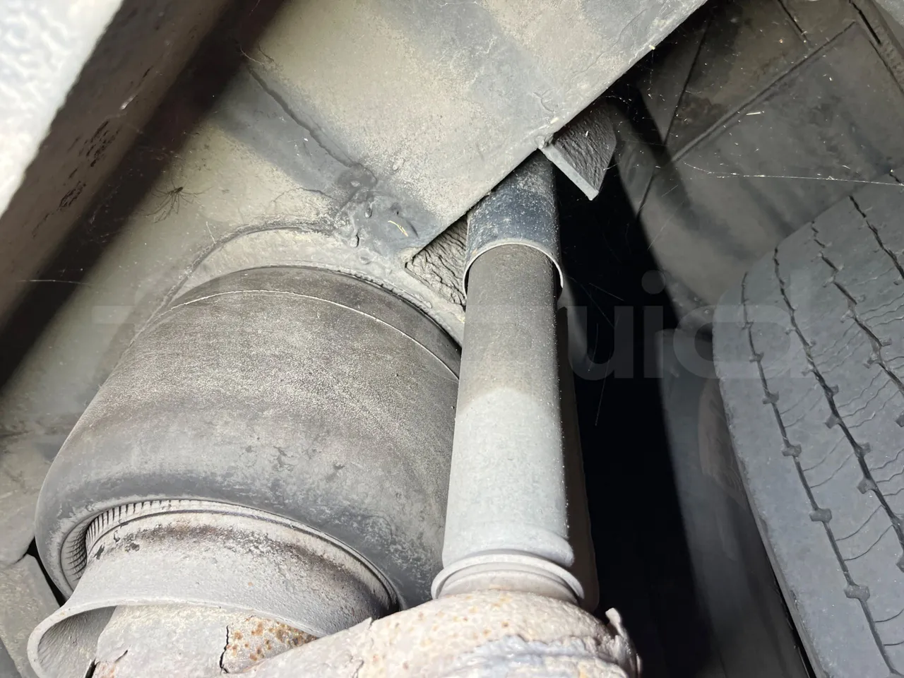 Mercedes-Benz Integro E5 4 - EUR5 - 220kW - 12.14m - axle 2 shock absorbers 1 left