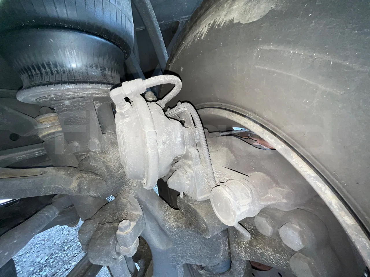 Scania Atomic K 420 EB 4X2 - Euro 4 - 309kW - 13 mt - front brake calipers left